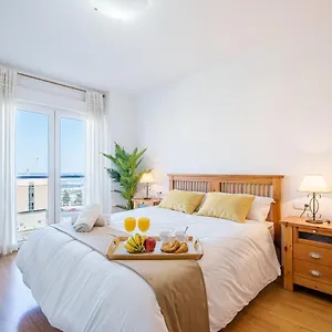 https://soho-sea-views-parking.es-andalucia.com